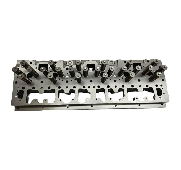 Cabeza de Motor Cummins ISM / M11 – M2864028